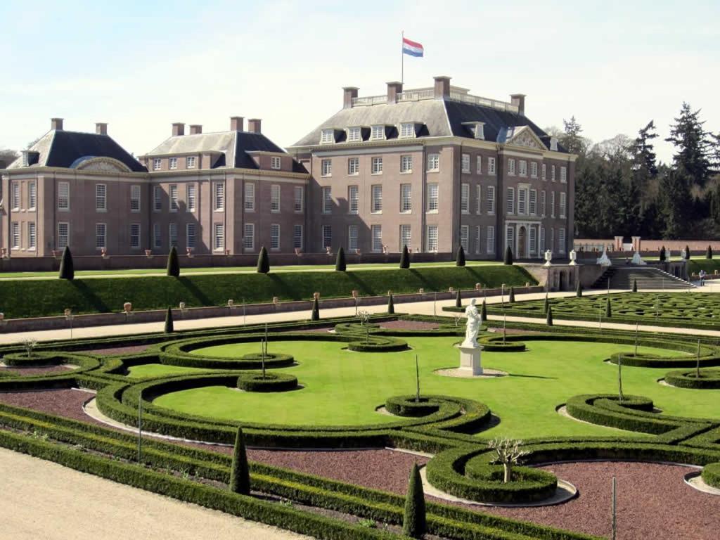 Boshuisje Met Sauna In Hoenderloo Esterno foto